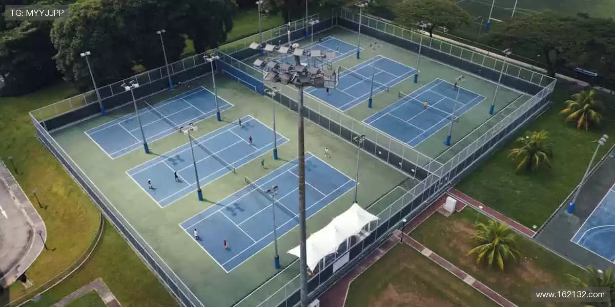 🎮用潮流诠释热爱，周边产品让运动精神融入生活！